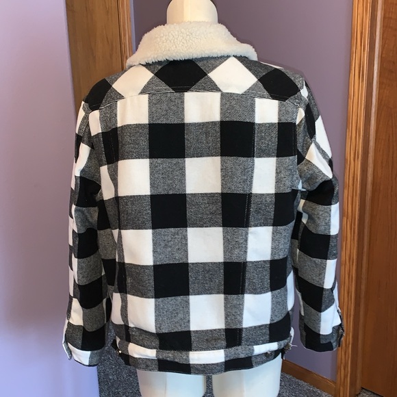 Love Tree Black & White Check Jacket , Sz. XL, please see measurements i… - Picture 3 of 14